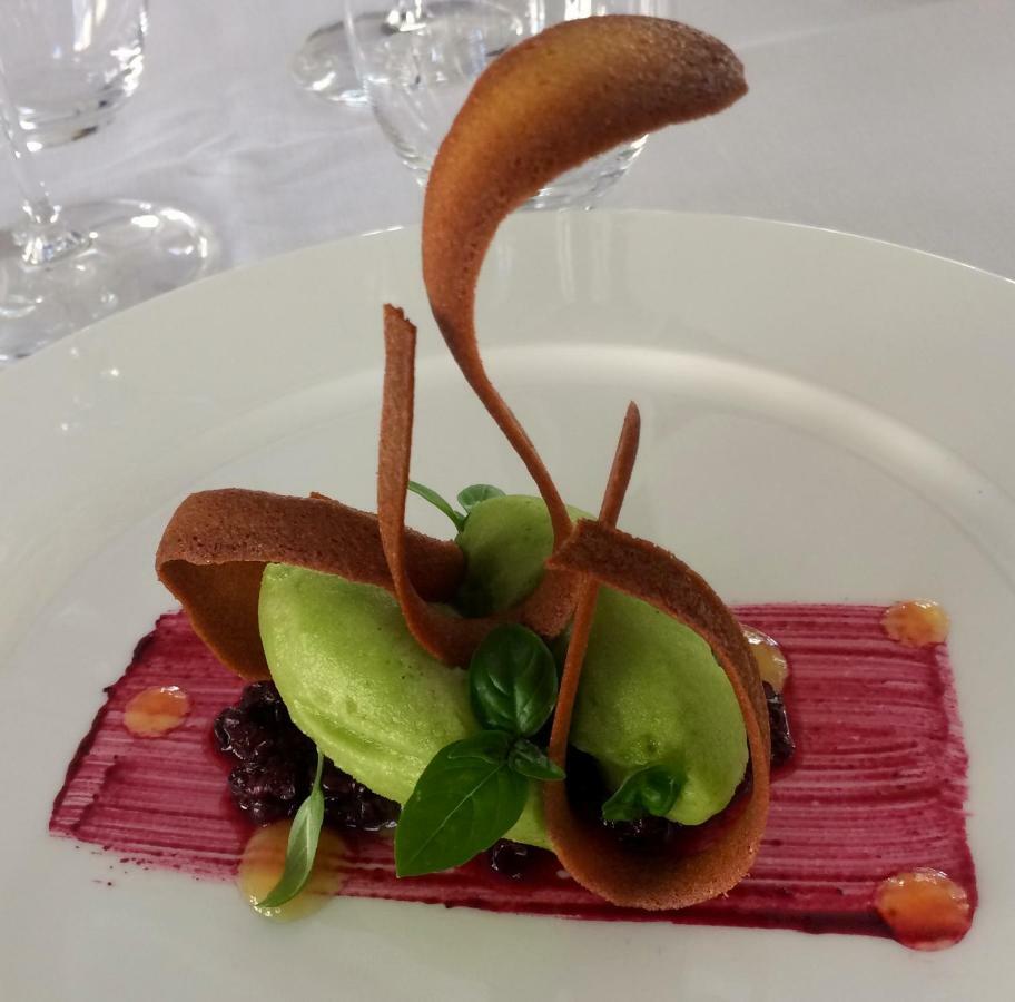 Strandakar Hotell & Restaurang Stånga Eksteriør billede